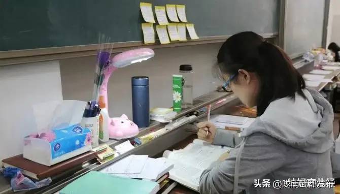 “博士”和“博士后”, 谁才是最高学历? 大学教授给出标准答案