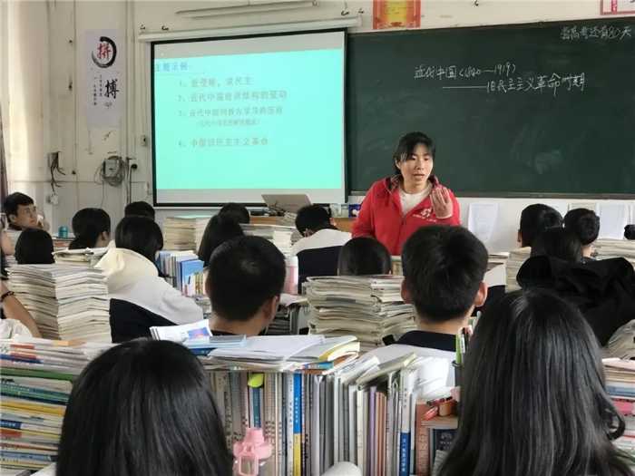 老师好，老师辛苦了！文/铁五师 王新明