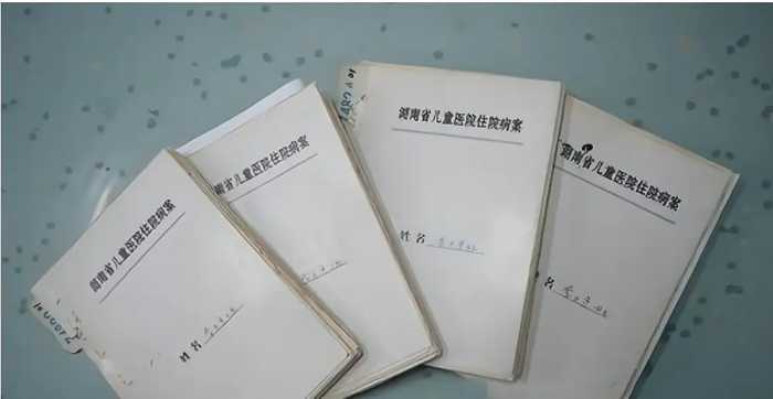 2021年，全男四胞胎金榜题名，最高626分，18年前差点夭折